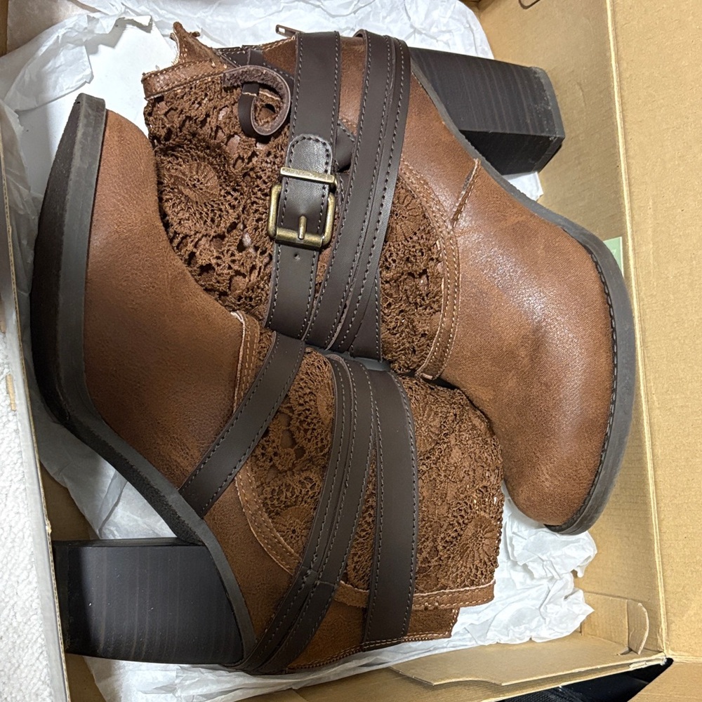 Sugar Brown Ankle Boots with Crochet Detail